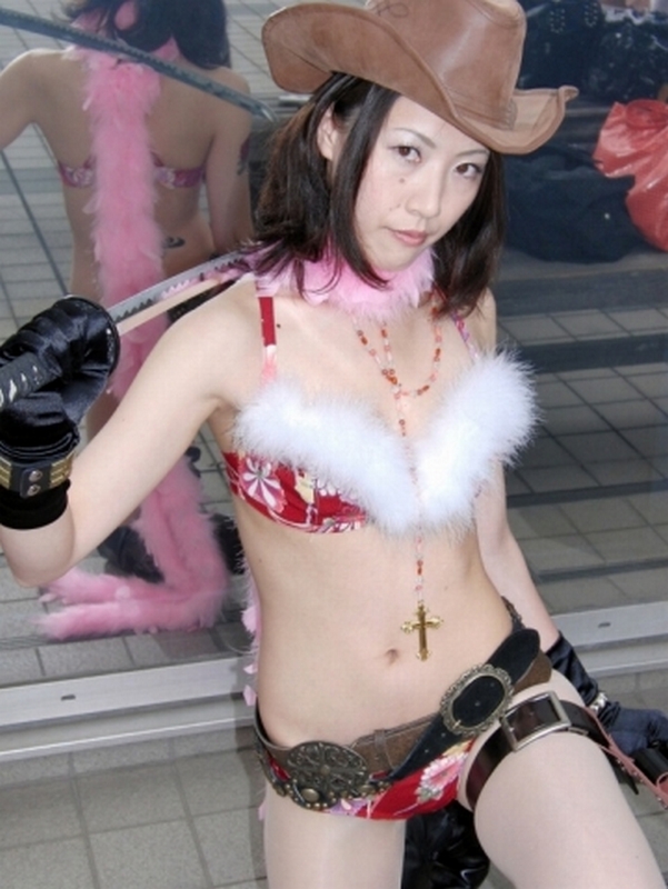 Sexy-Cosplay-0312